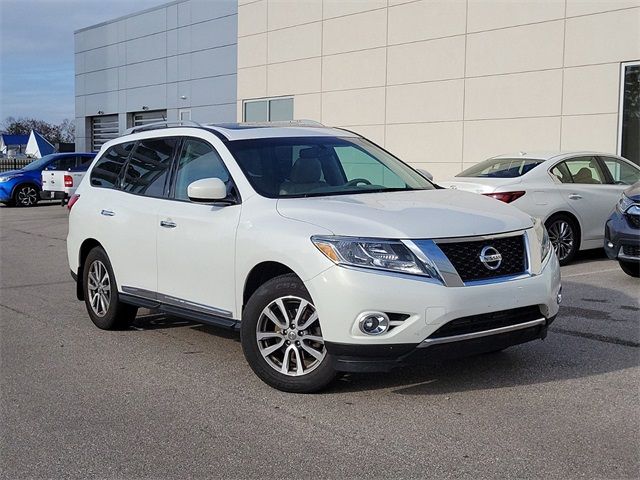 2014 Nissan Pathfinder SL