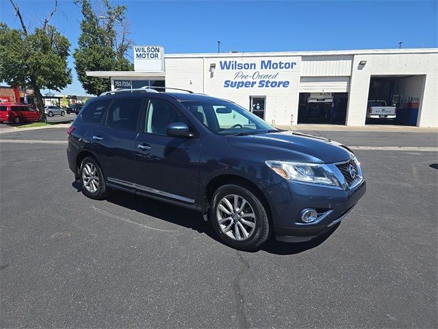 2014 Nissan Pathfinder SL