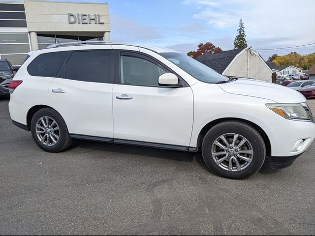 2014 Nissan Pathfinder SV