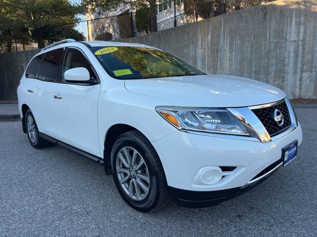 2014 Nissan Pathfinder SV
