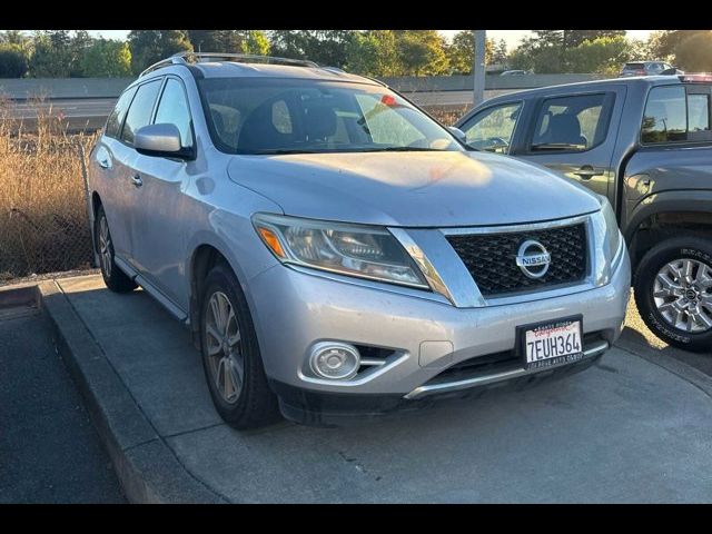 2014 Nissan Pathfinder SV