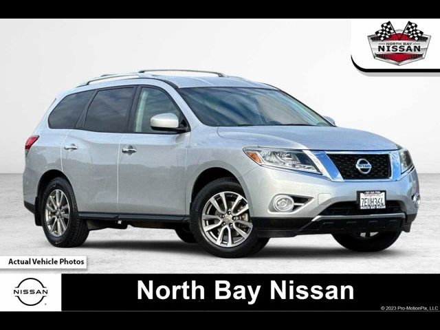 2014 Nissan Pathfinder SV