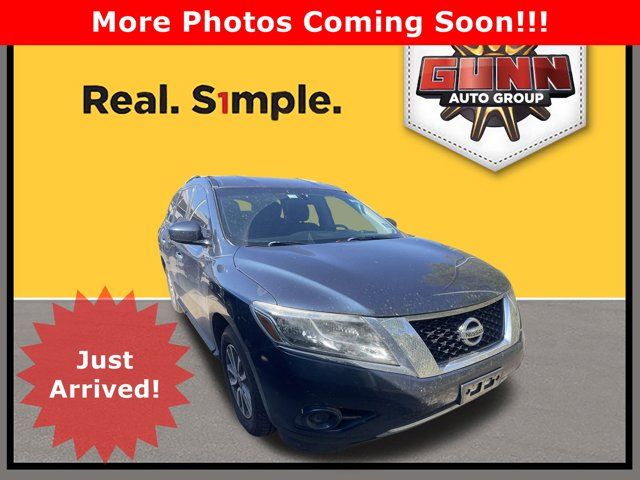 2014 Nissan Pathfinder SV