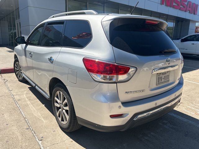 2014 Nissan Pathfinder SV