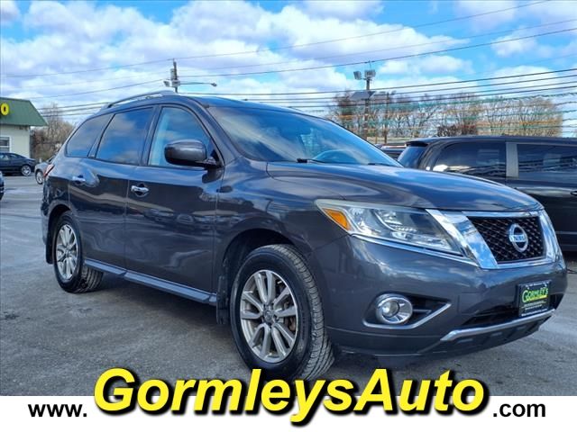 2014 Nissan Pathfinder SV