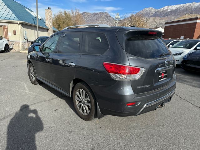 2014 Nissan Pathfinder SV