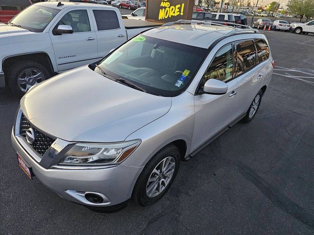 2014 Nissan Pathfinder SV