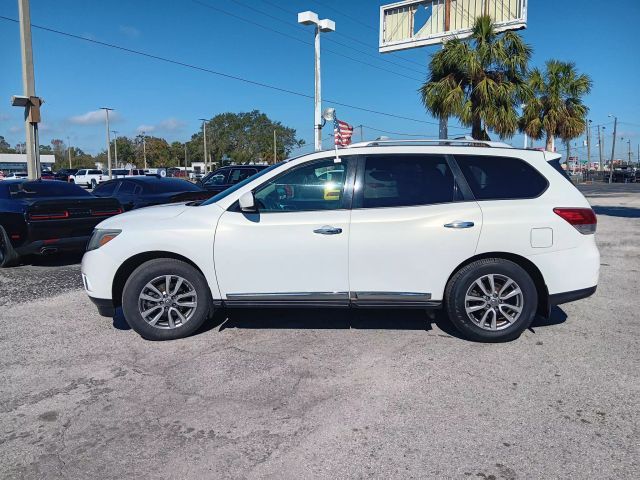 2014 Nissan Pathfinder SL