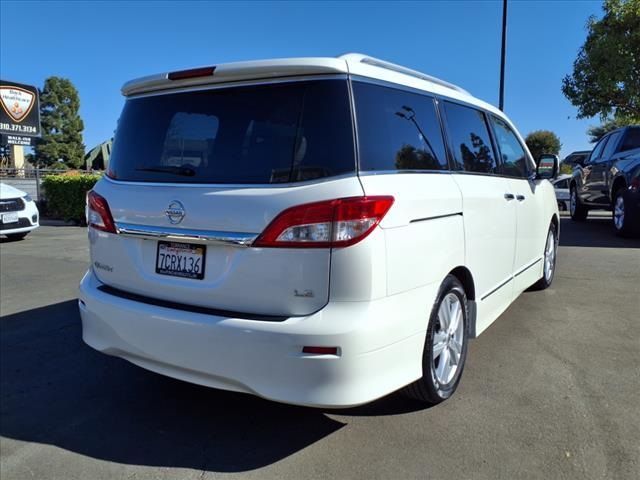 2014 Nissan Quest LE