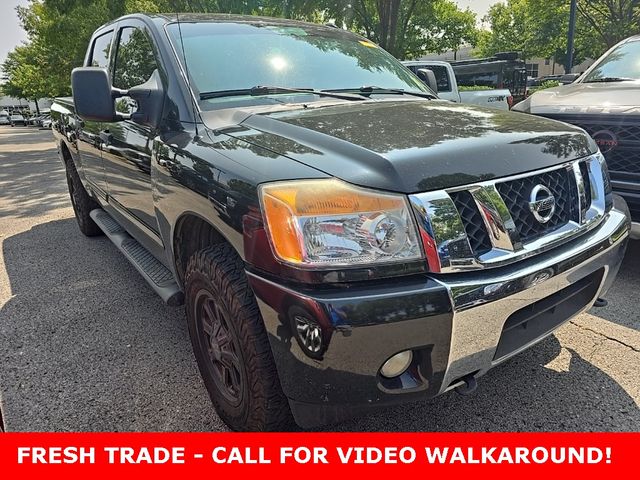 2014 Nissan Titan SV