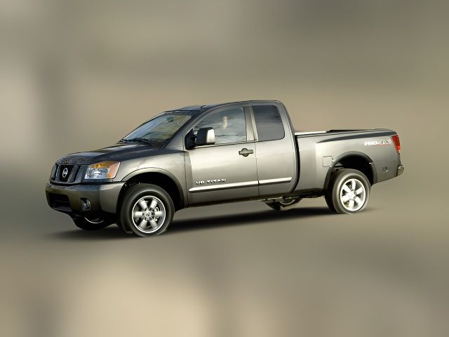 2014 Nissan Titan SV