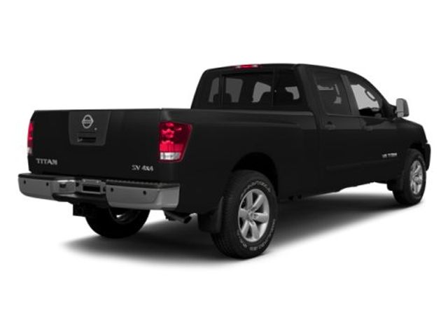 2014 Nissan Titan SV