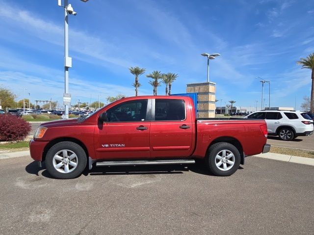 2014 Nissan Titan SV