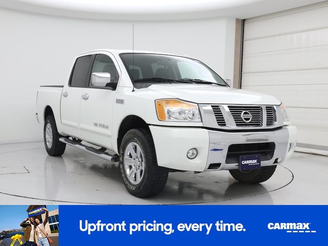 2014 Nissan Titan SV