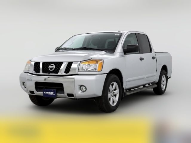 2014 Nissan Titan SV