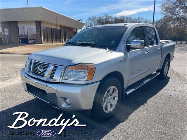 2014 Nissan Titan SV