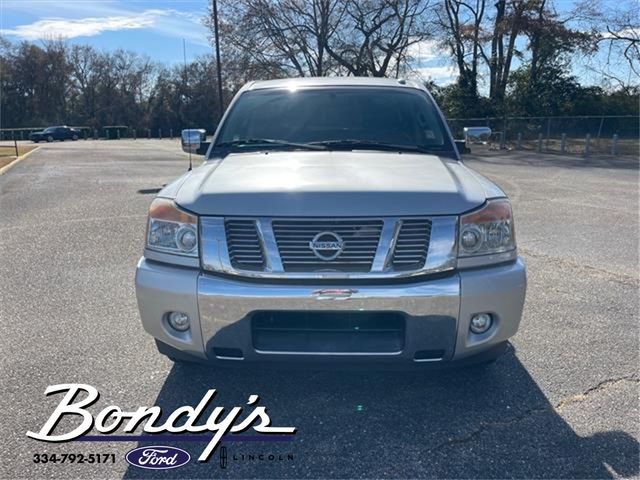 2014 Nissan Titan SV