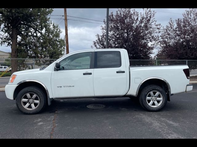 2014 Nissan Titan SV