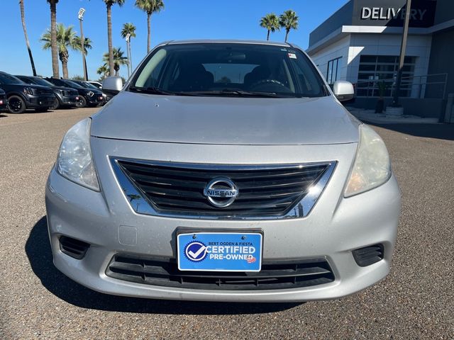 2014 Nissan Versa SV