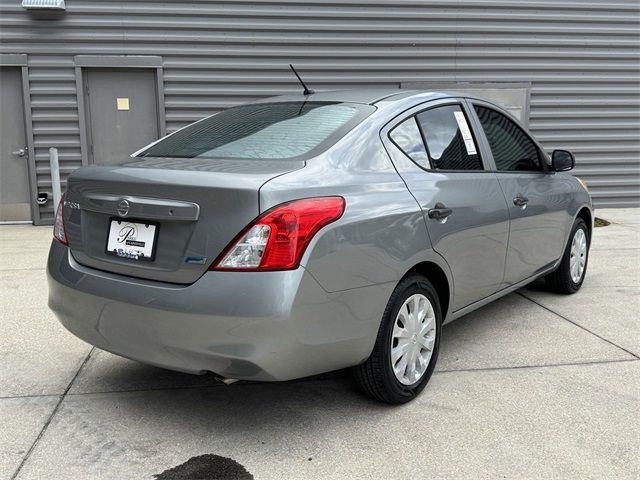 2014 Nissan Versa S