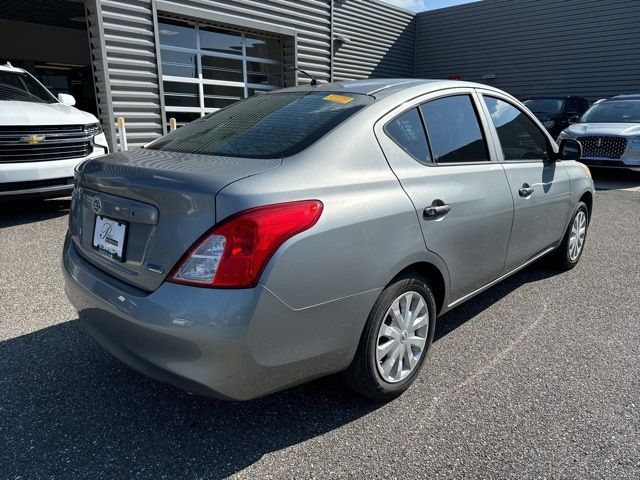 2014 Nissan Versa S