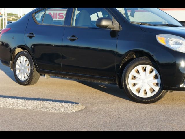 2014 Nissan Versa S Plus