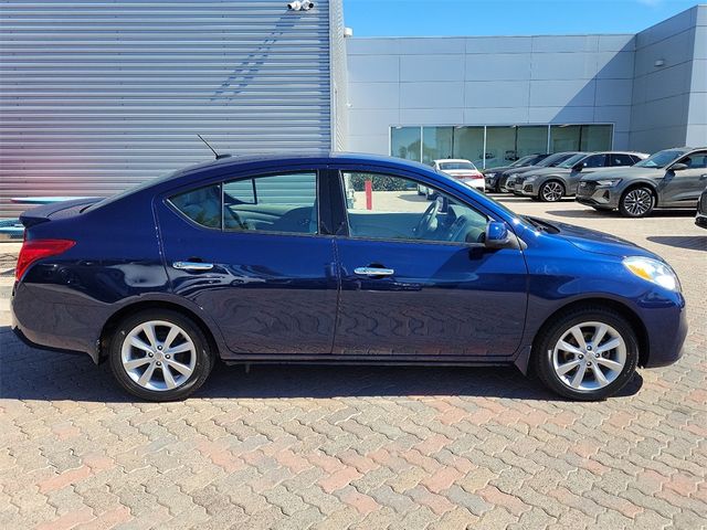 2014 Nissan Versa SL