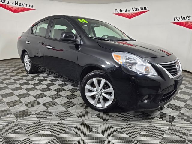 2014 Nissan Versa SL