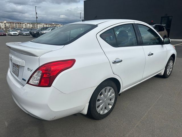 2014 Nissan Versa SV