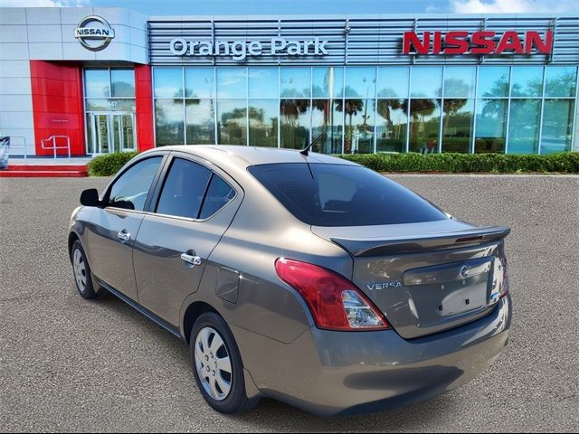 2014 Nissan Versa SV