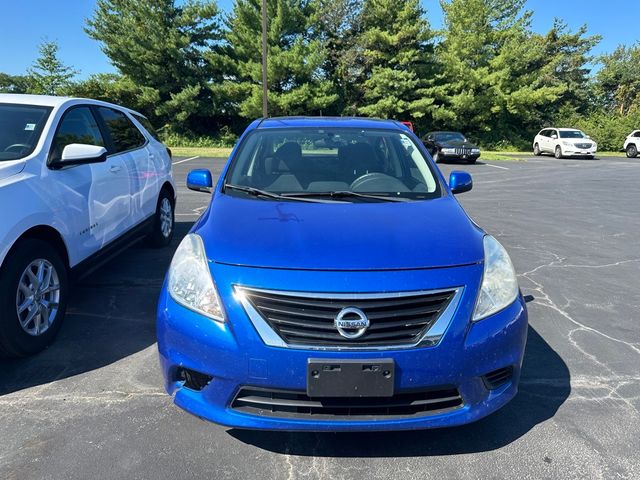 2014 Nissan Versa SV