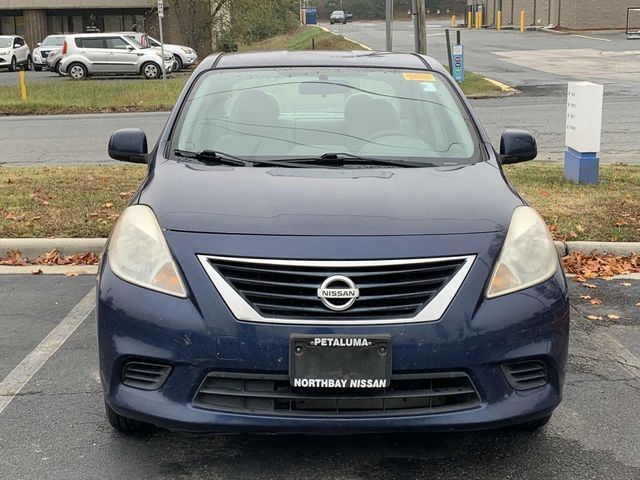 2014 Nissan Versa SV