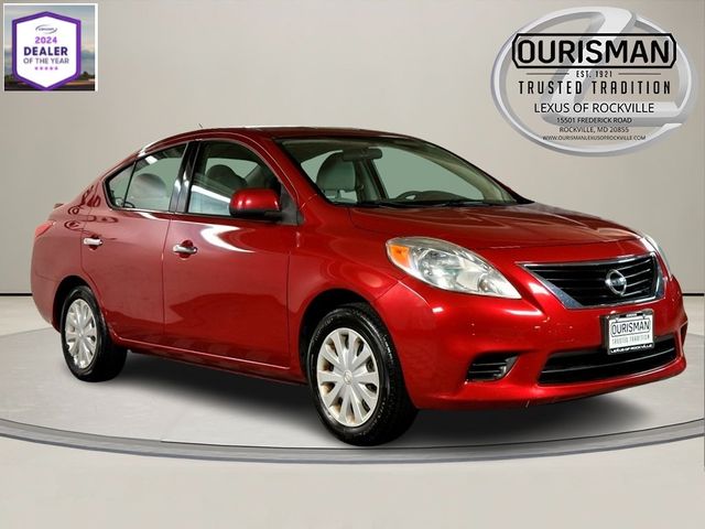 2014 Nissan Versa SV