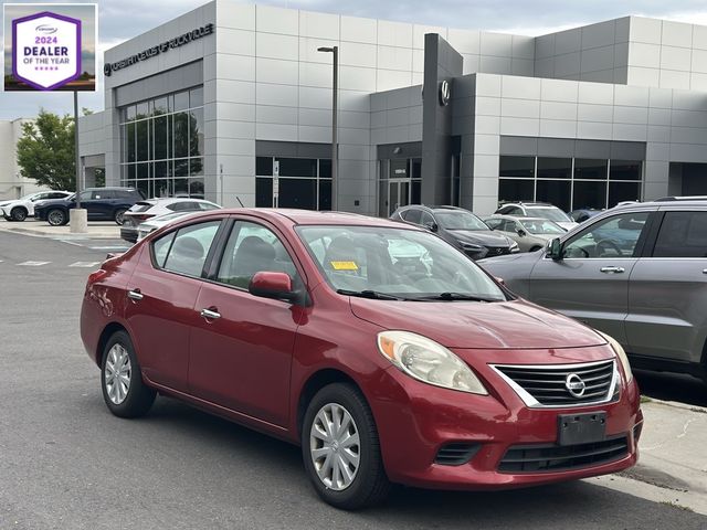 2014 Nissan Versa SV