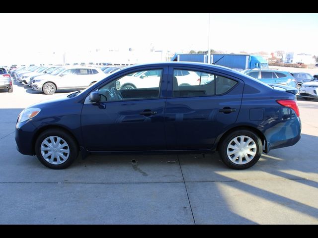 2014 Nissan Versa S Plus