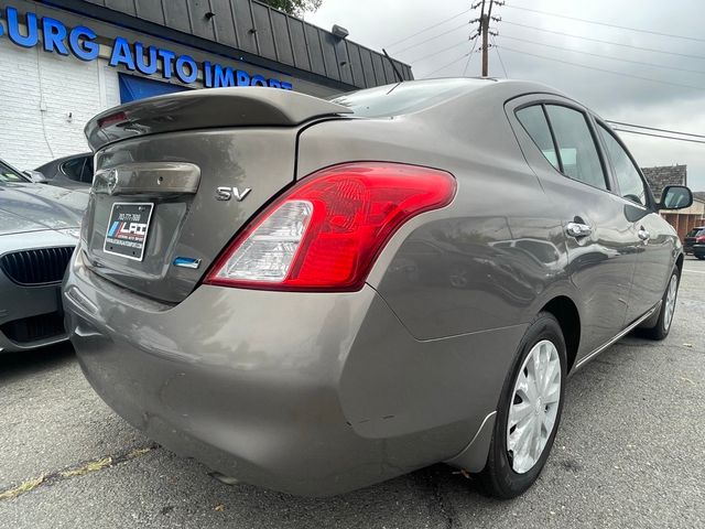 2014 Nissan Versa SV