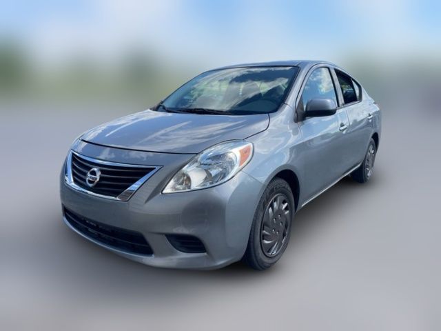 2014 Nissan Versa SV