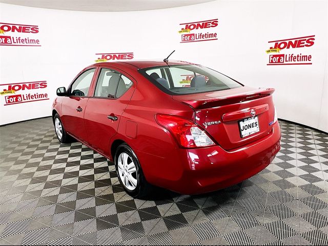 2014 Nissan Versa S Plus