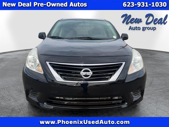 2014 Nissan Versa SV