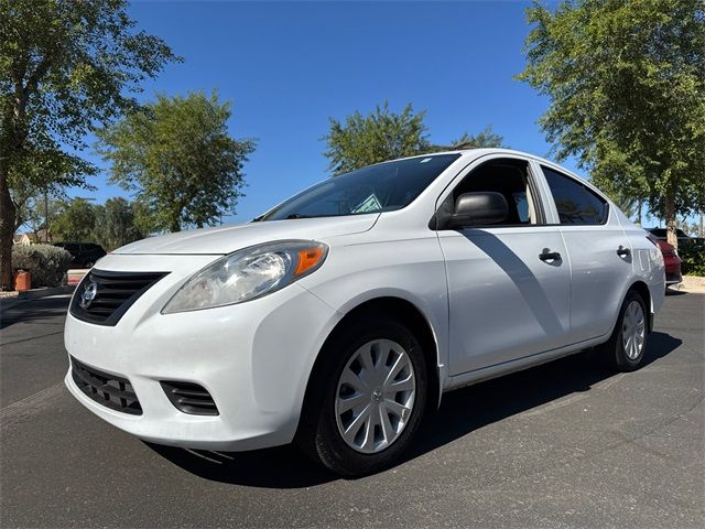 2014 Nissan Versa S Plus