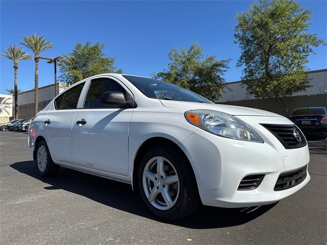 2014 Nissan Versa S Plus