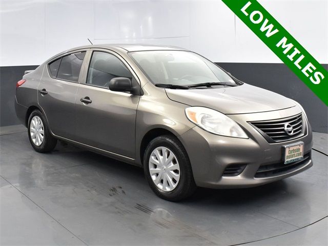 2014 Nissan Versa S Plus