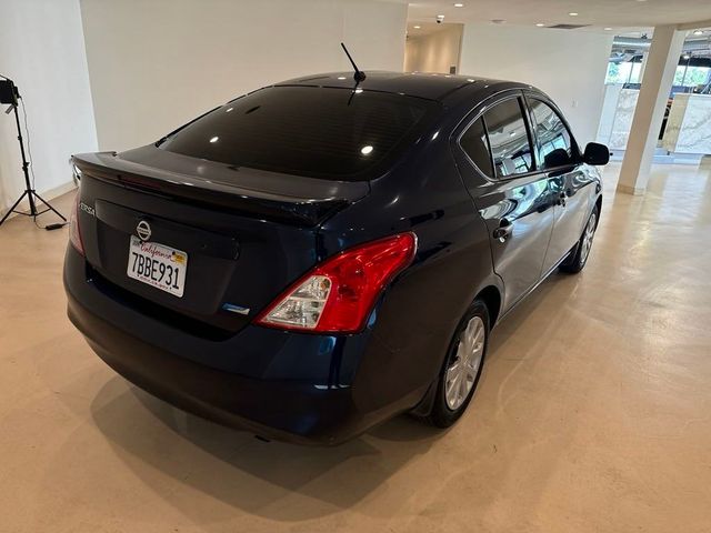 2014 Nissan Versa S Plus