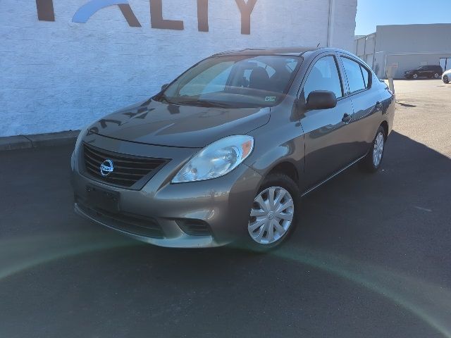 2014 Nissan Versa S Plus