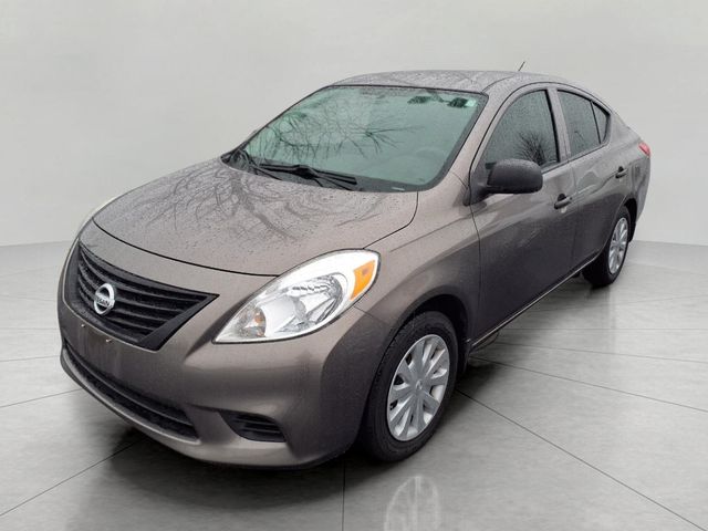 2014 Nissan Versa S Plus