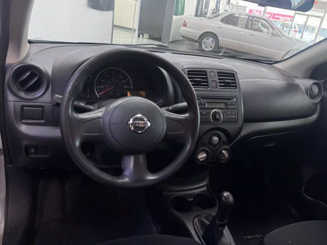 2014 Nissan Versa S