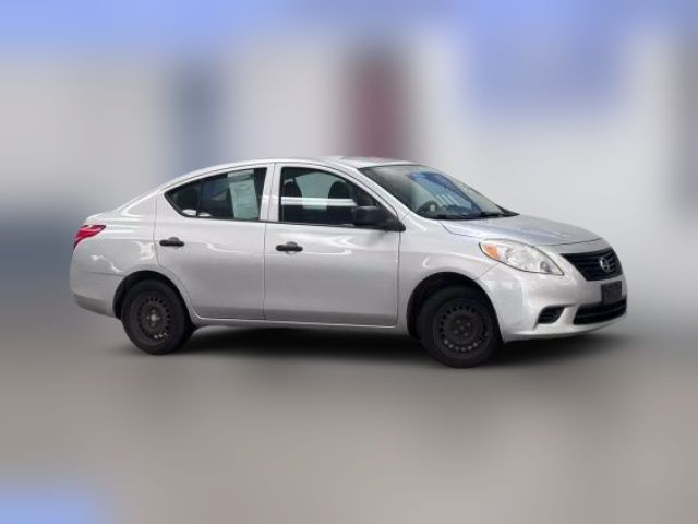 2014 Nissan Versa S