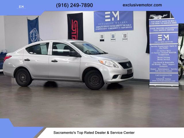 2014 Nissan Versa S