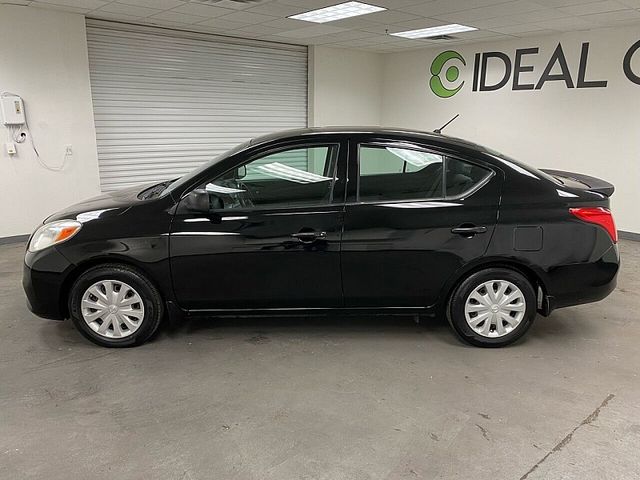 2014 Nissan Versa S Plus