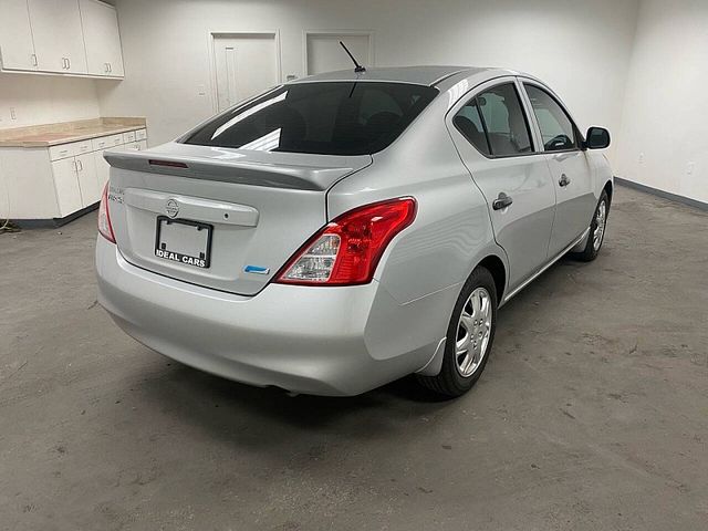 2014 Nissan Versa S Plus